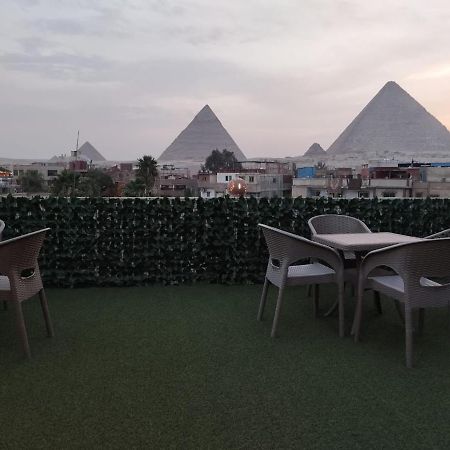 Three Golden Pyramids Cairo Exterior photo