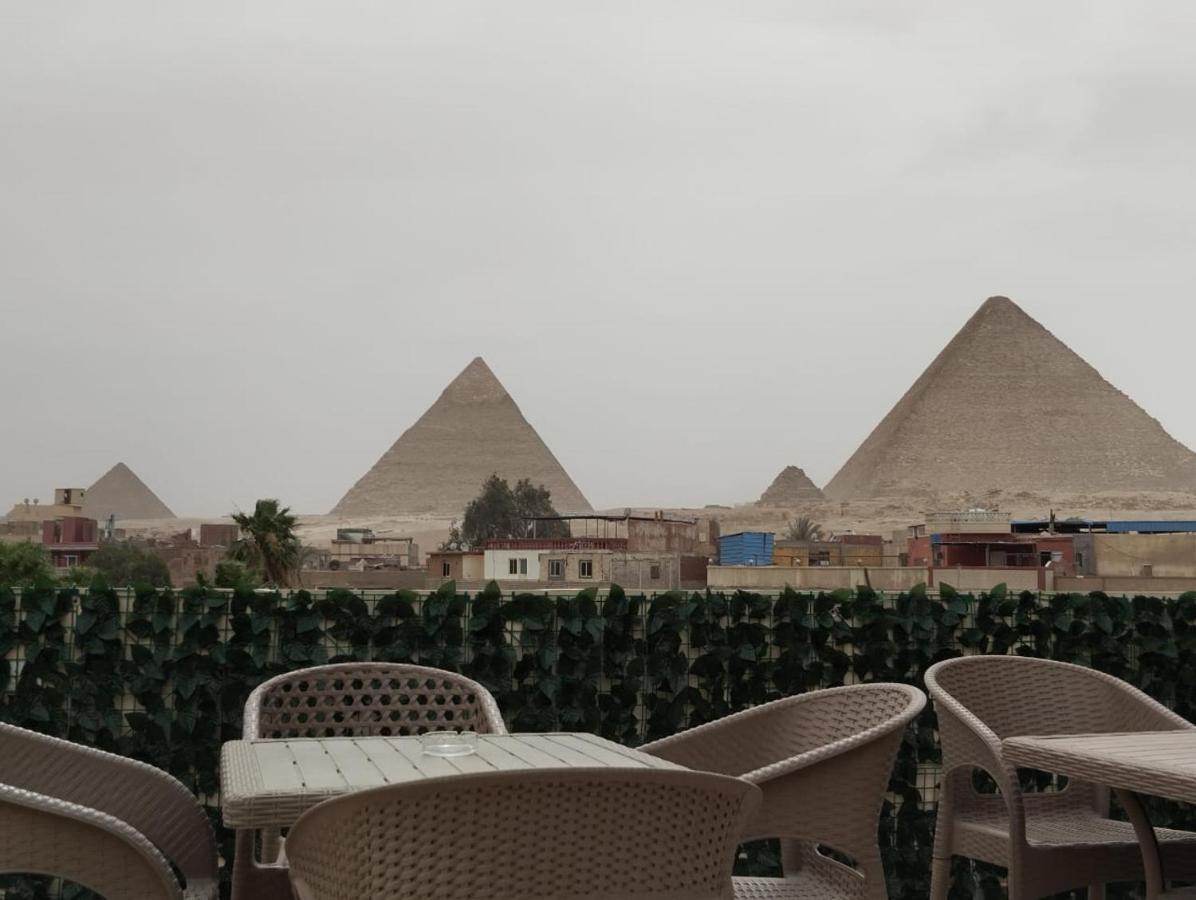Three Golden Pyramids Cairo Exterior photo